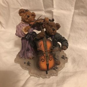 Boyd’s Bears & Friends The Bearstone Collection